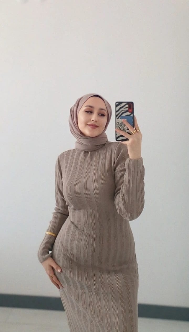 Gelincik Sevecen Kadın Escort Zeynep