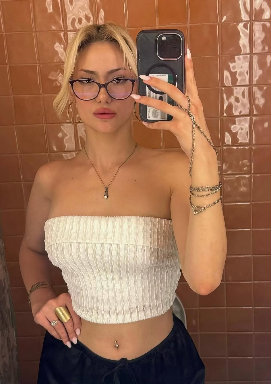 Fatih Yabancı Escort Hira
